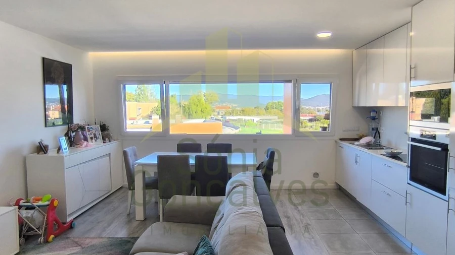 Apartamento T2 para Venda em Santa Marta de Portuzelo