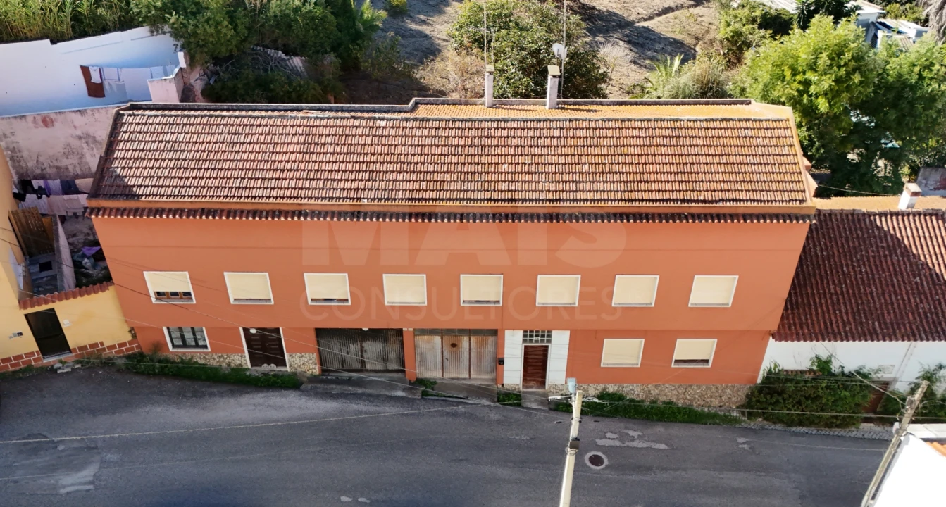Moradia T6 para Venda em Lourinhã e Atalaia Foto 1