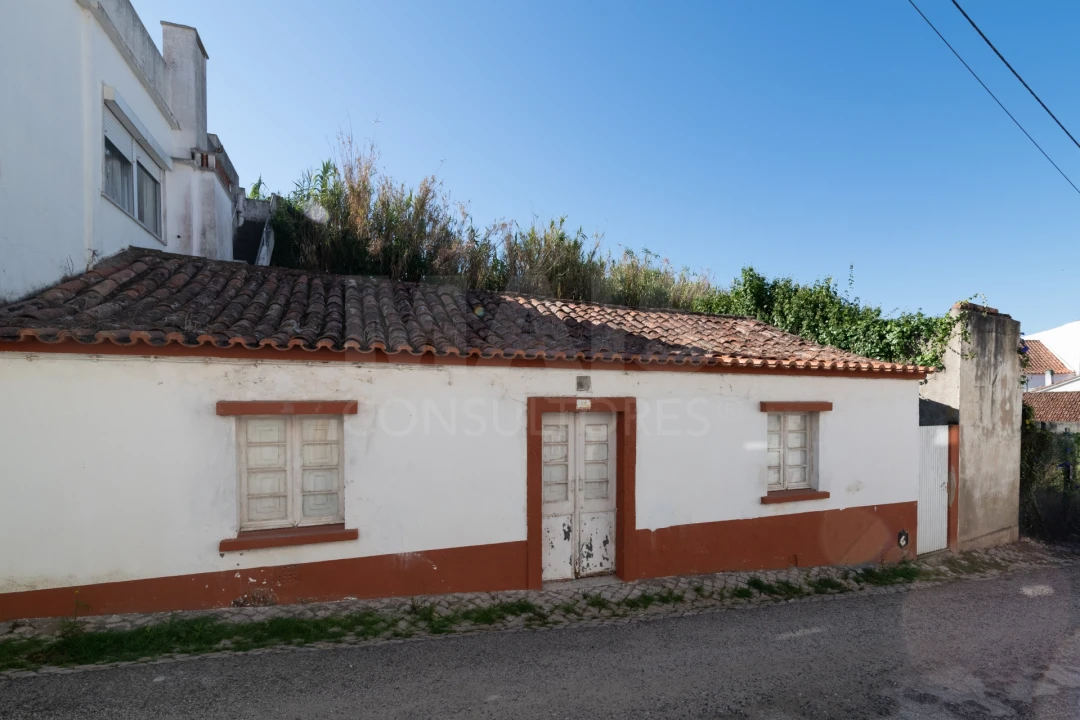 Moradia T3 para Venda em Lourinhã e Atalaia Foto 1