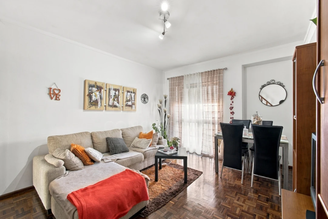 Apartamento T2 para Venda em Peniche Foto 3