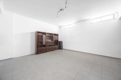 Escritório para Venda em Alenquer (Santo Estêvão e Triana)