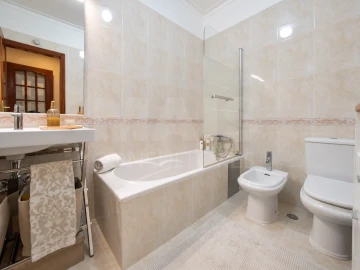 Apartamento T3 para Venda em Carregado e Cadafais