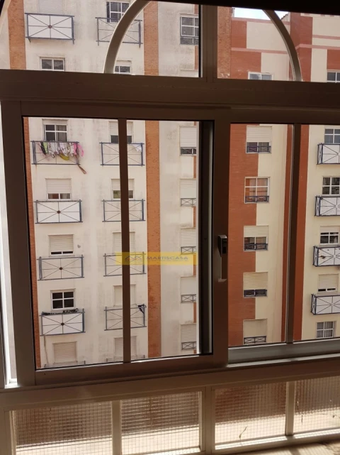 Apartamento T4 para Arrendamento em Algueirão-Mem Martins