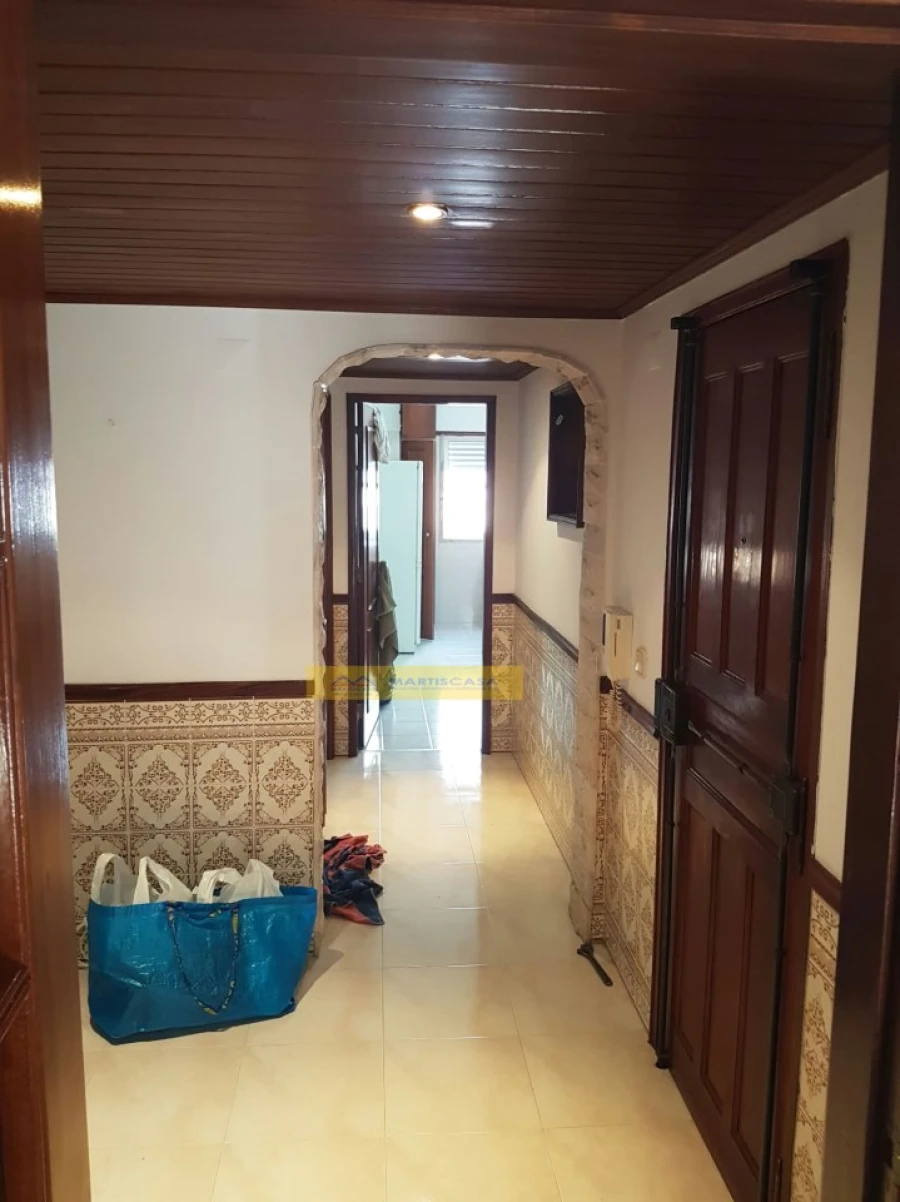 Apartamento T4 para Arrendamento em Algueirão-Mem Martins Foto 2