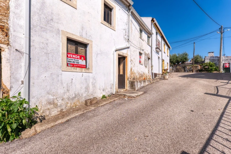 Moradia T2 para Venda em Mação, Penhascoso e Aboboreira Foto 3