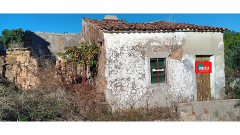 Moradia T2 para Venda em Carvoeiro