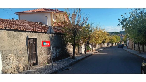 Moradia T2 para Venda em Carvoeiro