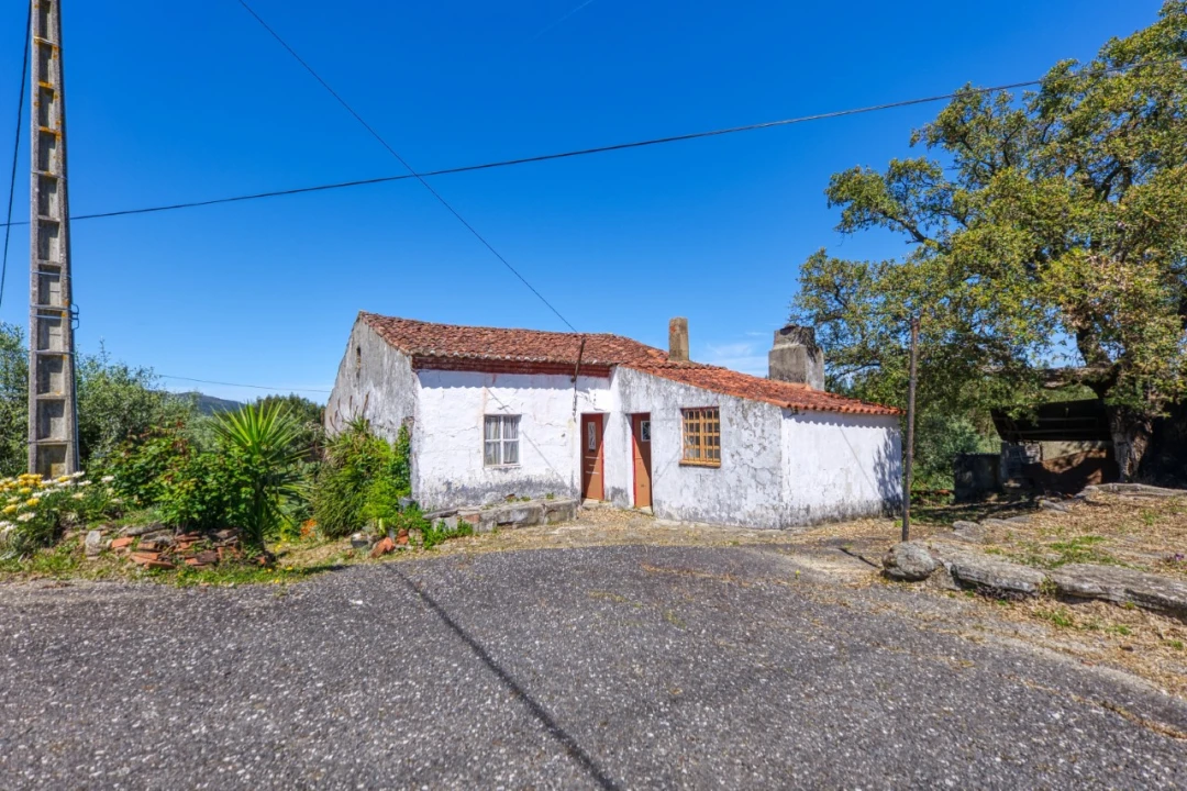 Moradia T3 para Venda em Carvoeiro Foto 1