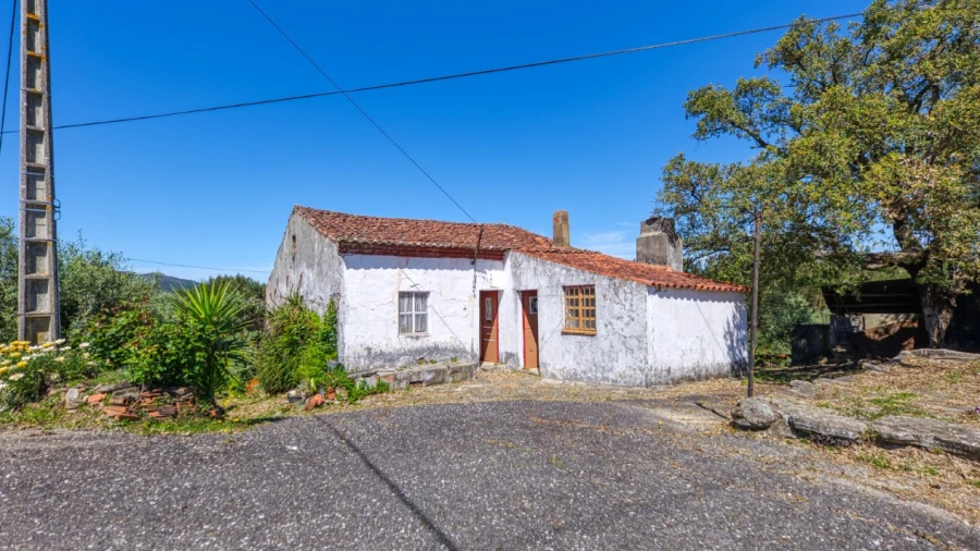 Moradia T3 para Venda em Carvoeiro