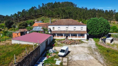 Quinta T9 para Venda em Carvoeiro