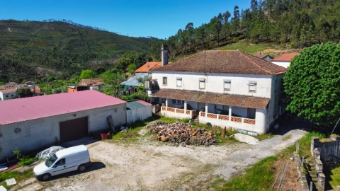 Quinta T9 para Venda em Carvoeiro