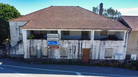 Quinta T9 para Venda em Carvoeiro
