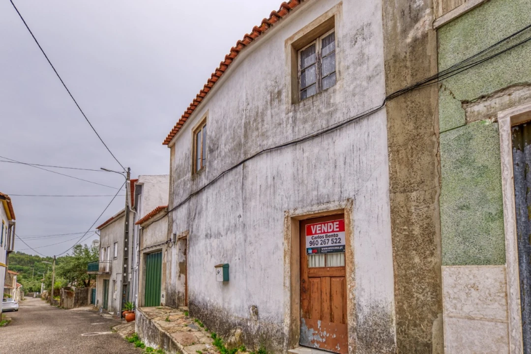 Moradia T2 para Venda em Mação, Penhascoso e Aboboreira Foto 1