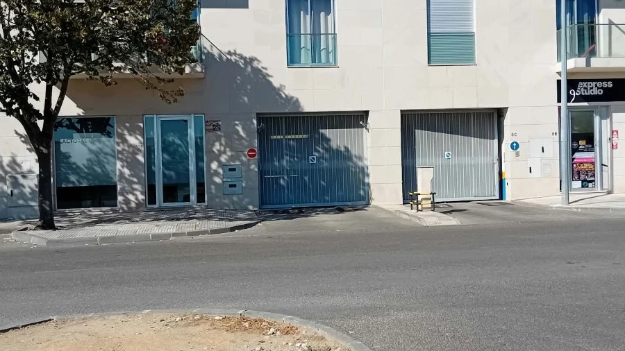 Garagem para Arrendamento em Marvila, Ribeira Santarém, São Salvador, São Nicolau