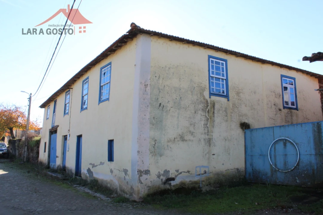 Moradia T3 para Venda em Vale de Prados Foto 1