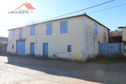 Moradia T3 para Venda em Vale de Prados