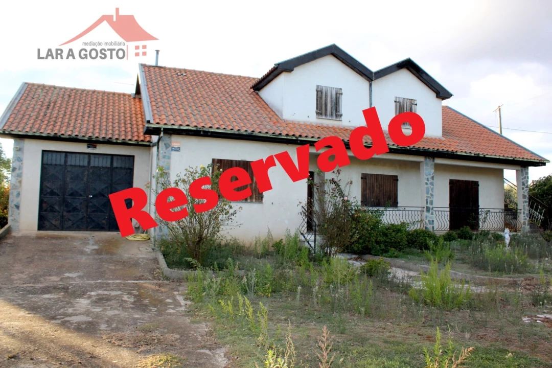Moradia T3 para Venda em Grijo Foto 1