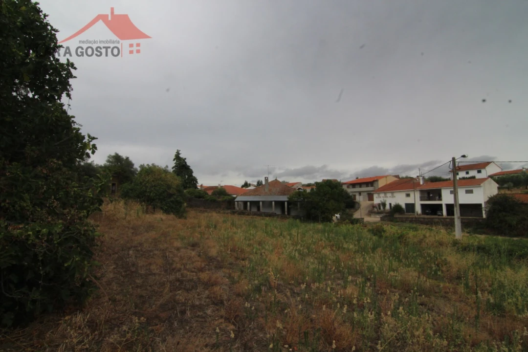 Moradia T6 para Venda em Ala e Vilarinho do Monte Foto 14