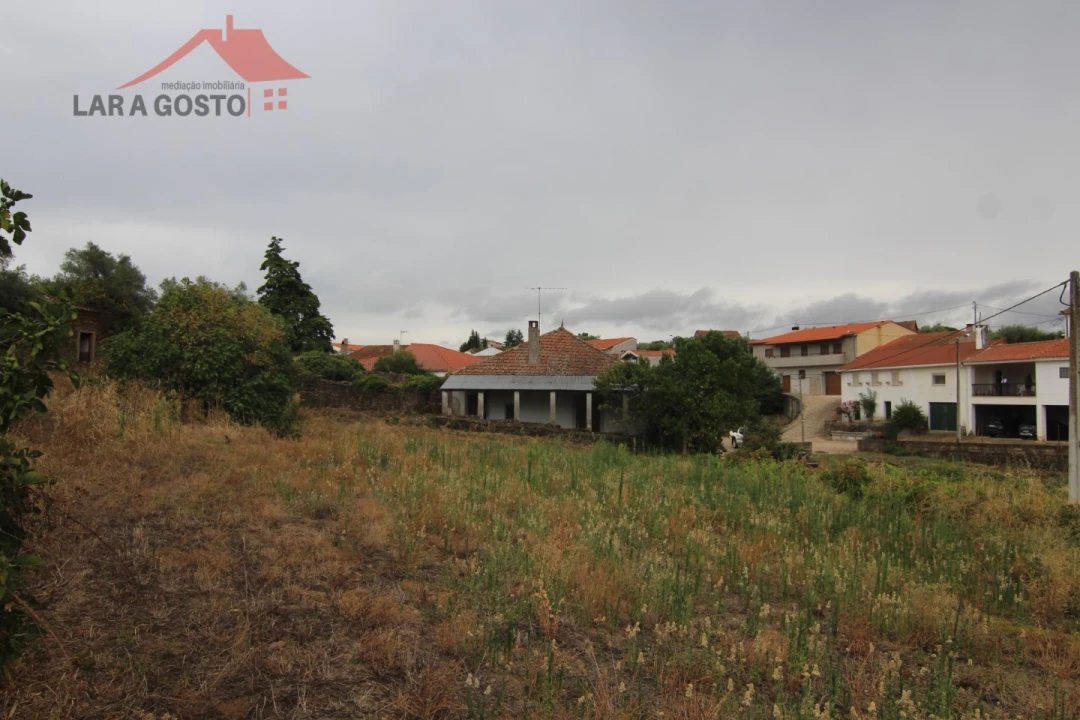 Moradia T6 para Venda em Ala e Vilarinho do Monte Foto 15