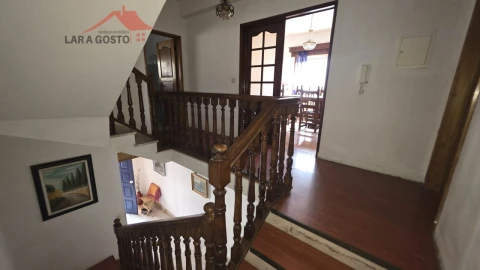 Moradia T4 para Venda em Macedo de Cavaleiros