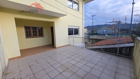 Moradia T4 para Venda em Macedo de Cavaleiros