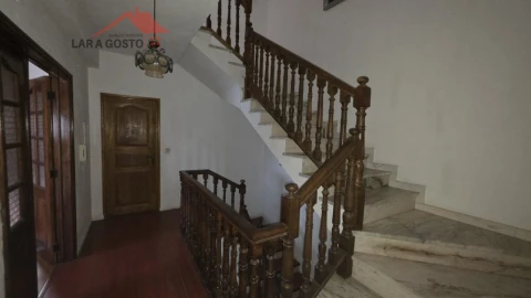 Moradia T4 para Venda em Macedo de Cavaleiros