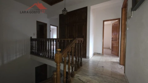 Moradia T4 para Venda em Macedo de Cavaleiros