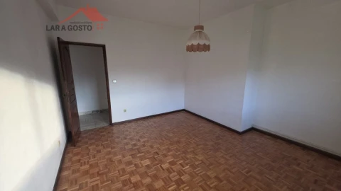 Moradia T4 para Venda em Macedo de Cavaleiros