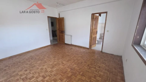 Moradia T4 para Venda em Macedo de Cavaleiros