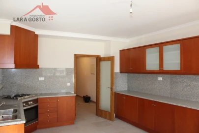 Apartamento T4 para Venda em Macedo de Cavaleiros