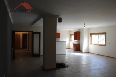 Apartamento T4 para Venda em Macedo de Cavaleiros