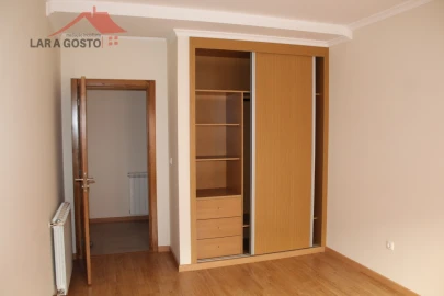Apartamento T4 para Venda em Macedo de Cavaleiros