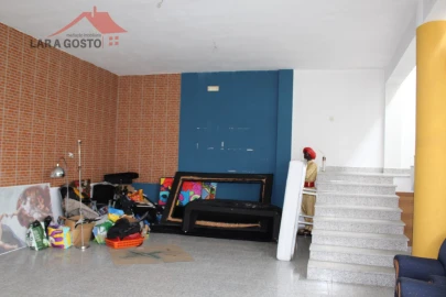 Loja para Arrendamento em Macedo de Cavaleiros
