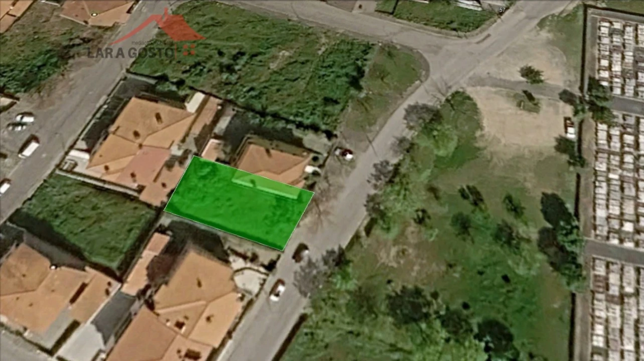 Terreno para Venda em Macedo de Cavaleiros Foto 1