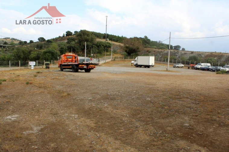 Armazém para Venda em Sezulfe Foto 4