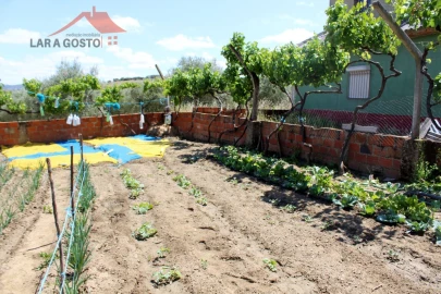 Moradia T3 para Venda em Grijo