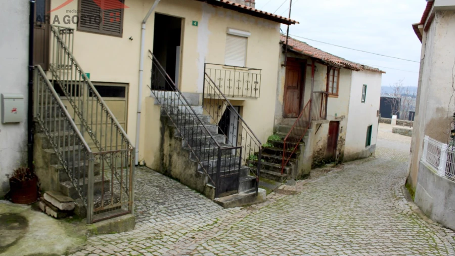 Moradia T1 para Venda em Castelãos e Vilar do Monte