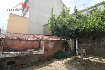 Moradia T3 para Venda em Macedo de Cavaleiros