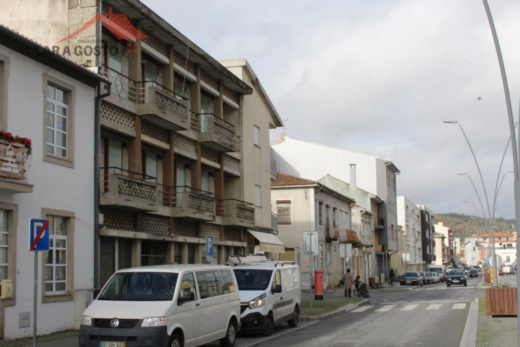 Prédio para Venda em Macedo de Cavaleiros Foto 3