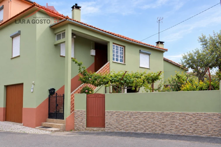 Moradia T2 para Venda em Vale da Porca Foto 2