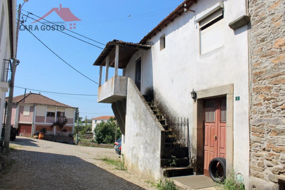Moradia T3 para Venda em Ala e Vilarinho do Monte Foto 3
