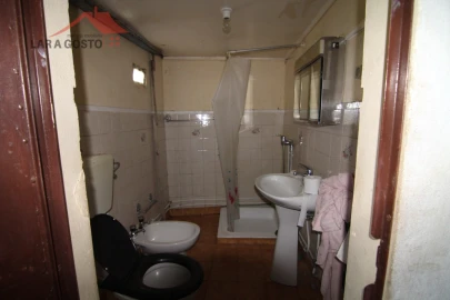 Moradia T4 para Venda em Arcas