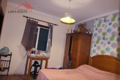Negócio para Venda em Rebordãos