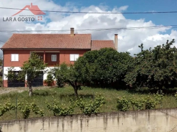 Moradia T4 para Venda em Salselas