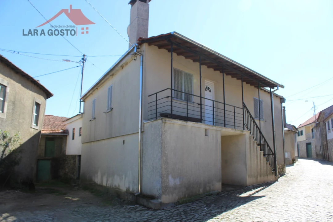 Moradia T2 para Venda em Espadanedo, Edroso, Murçós e Soutelo Mourisco Foto 1