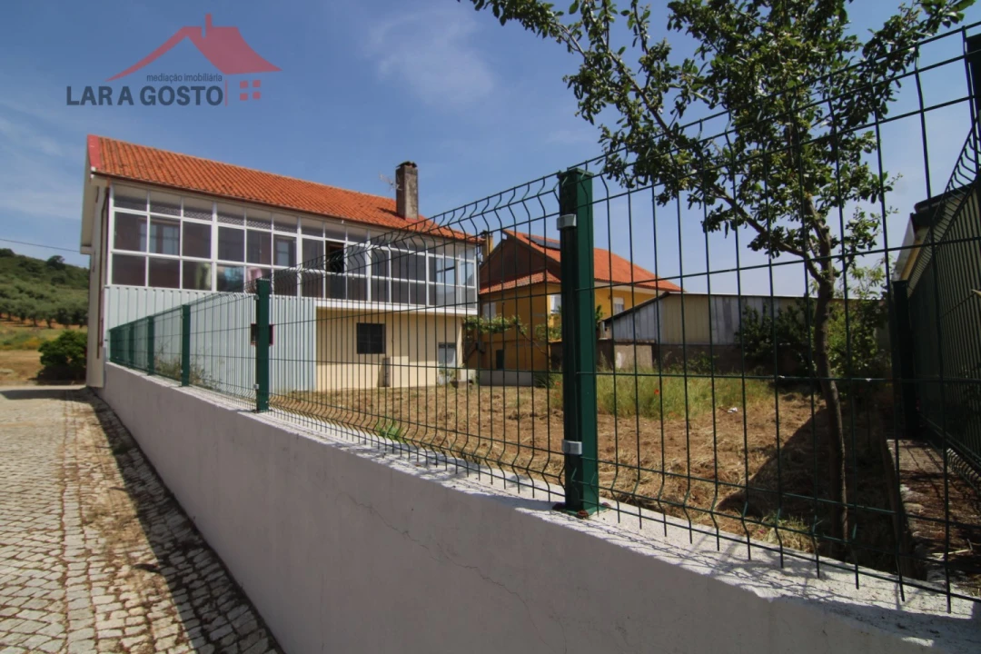 Moradia T3 para Venda em Vale da Porca Foto 5