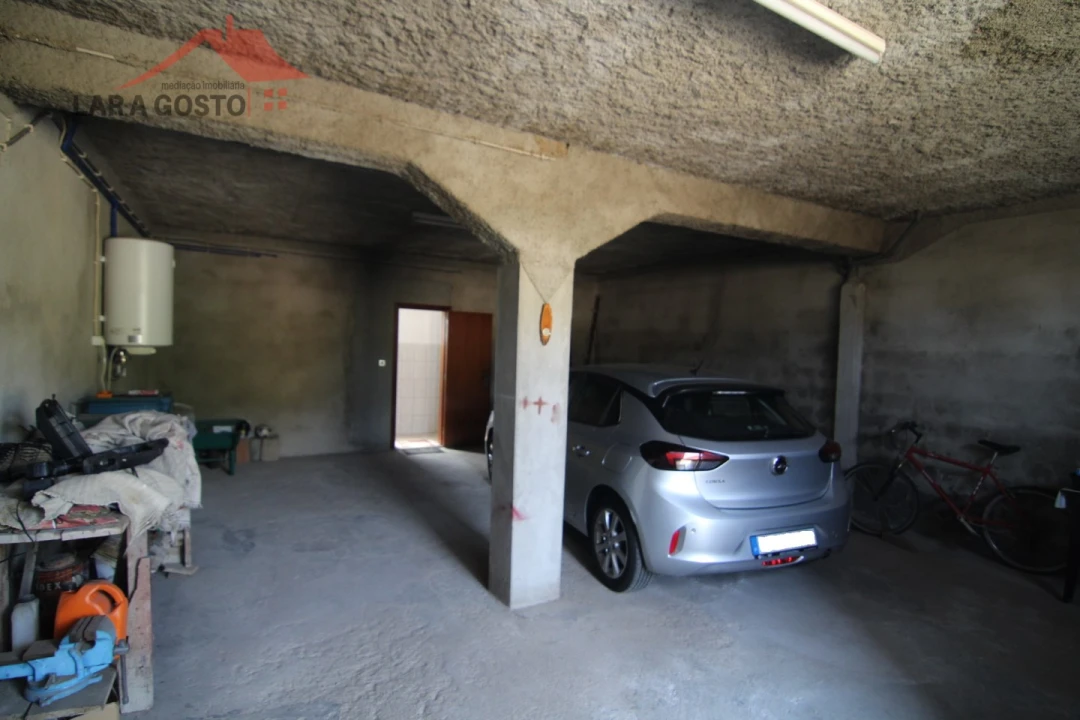 Moradia T3 para Venda em Vale da Porca Foto 8