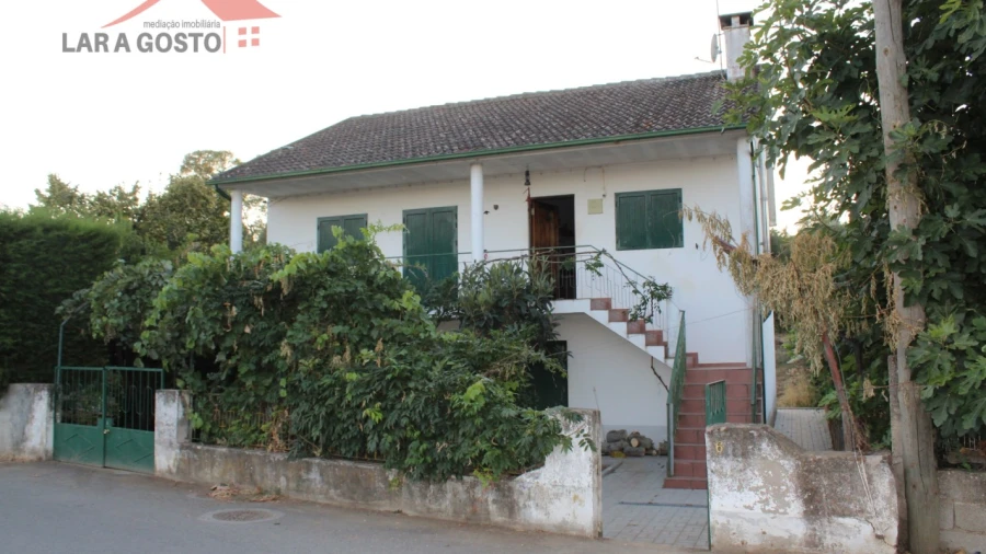 Moradia T4 para Venda em Salselas