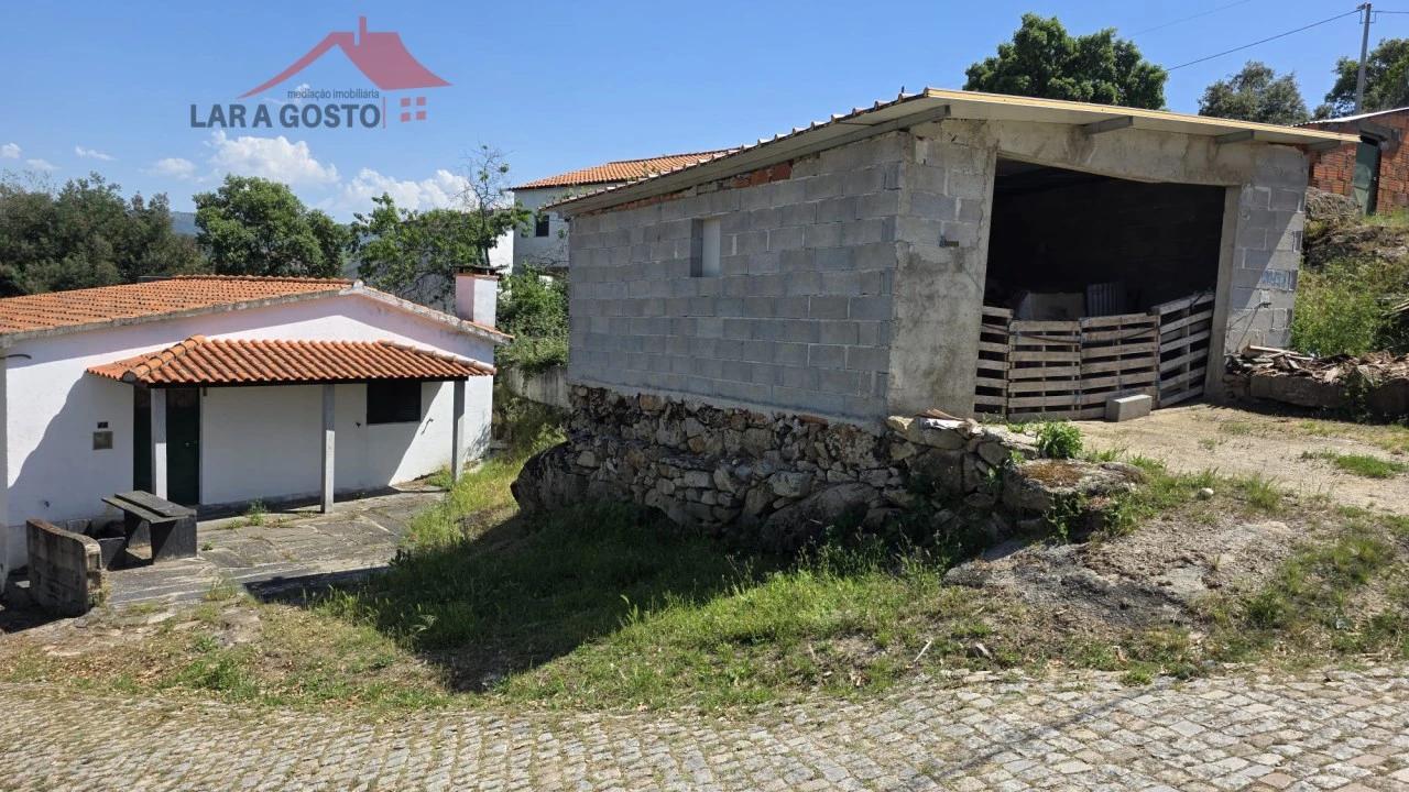Moradia T3 para Venda em Cortiços Foto 14
