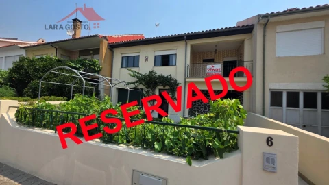 Moradia T3 para Venda em Macedo de Cavaleiros